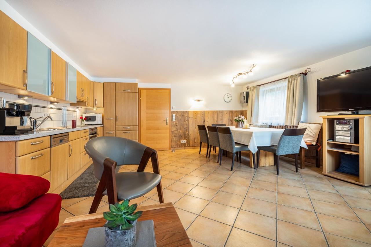 Sportpension Bergblick Wagrain Exterior foto